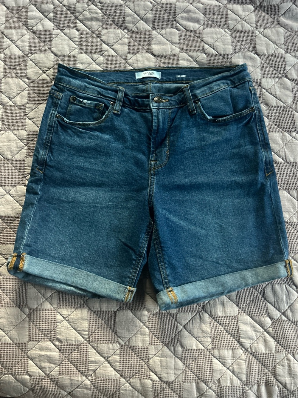 Kensie Dark Blue Denim Roll-Cuff Shorts